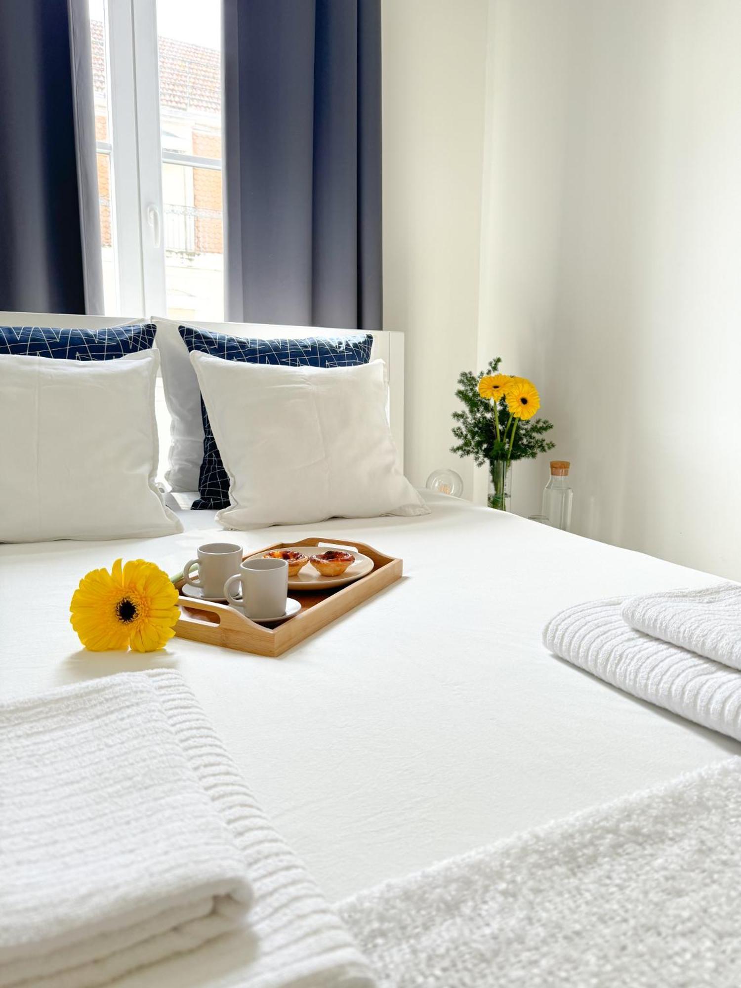Cozy Room With Privative Bathroom On Rua Augusta Lisbon Bagian luar foto