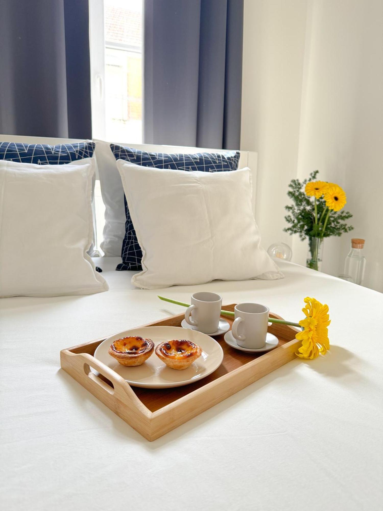 Cozy Room With Privative Bathroom On Rua Augusta Lisbon Bagian luar foto